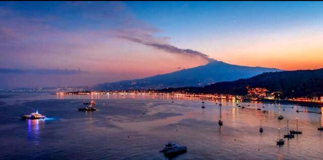 Villetta Climene Apartment Giardini Naxos Exteriér fotografie